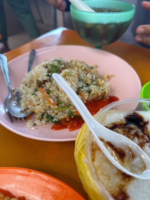 Pesta Makan-Makan di Padang Kawad UTHM, Parit Raja