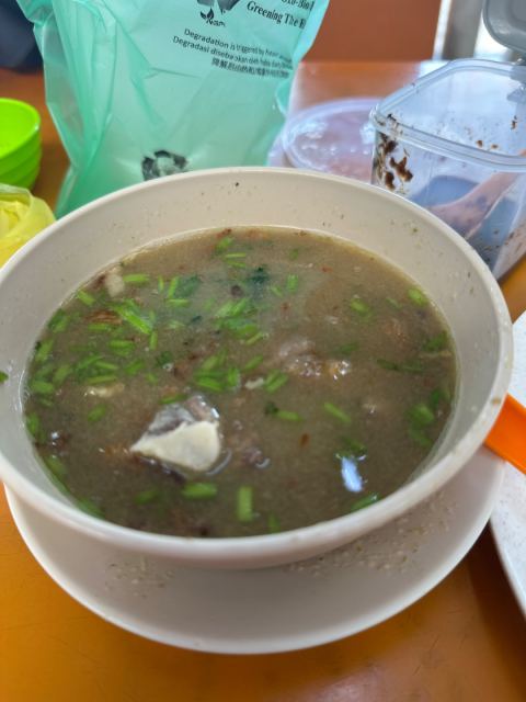 Pesta Makan-Makan di Padang Kawad UTHM, Parit Raja (gambar 3)
